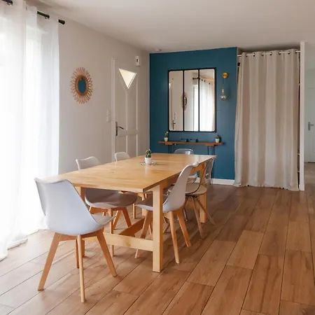 Boienne Maison 8 Personnes Avec Piscine Villa *
