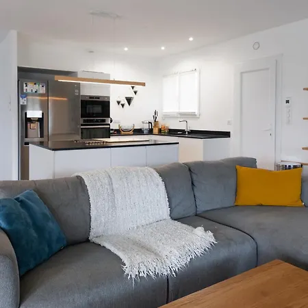 Boienne Maison 8 Personnes Avec Piscine