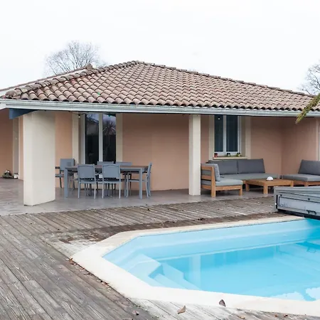 Villa Boienne Maison 8 Personnes Avec Piscine *