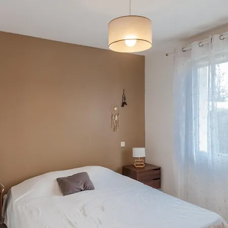 Boienne Maison 8 Personnes Avec Piscine *