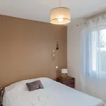 Boienne Maison 8 Personnes Avec Piscine *