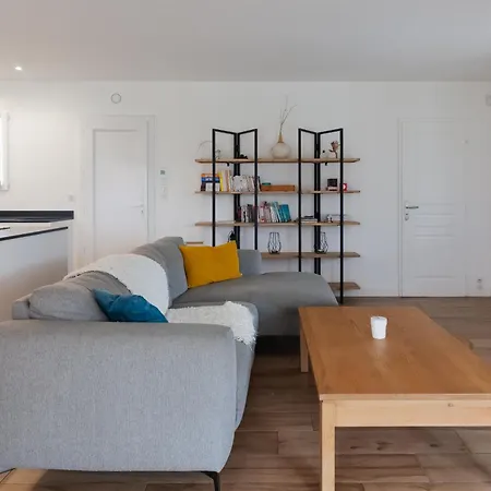 Boienne Maison 8 Personnes Avec Piscine *