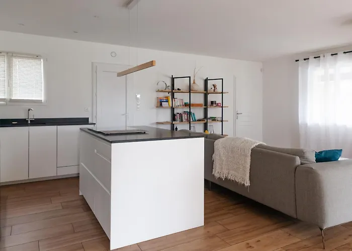 Boienne Maison 8 Personnes Avec Piscine Villa *